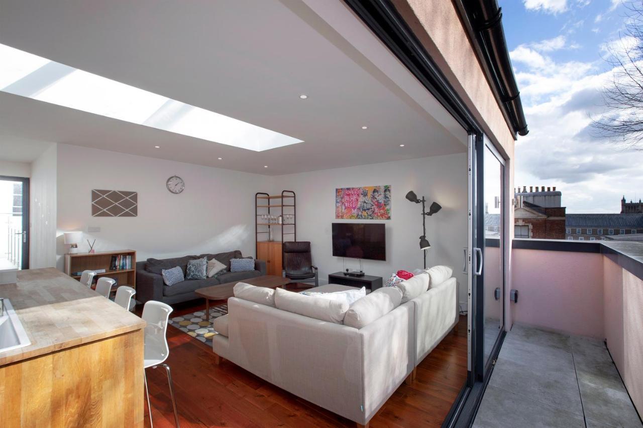 Large Family, Centre Coach House Apartamento Bristol